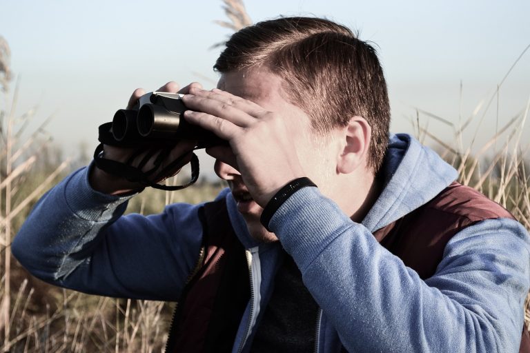 binocular-1249462_1280
